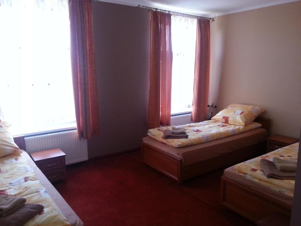 Hotelik Parkowy Legnica Rom bilde