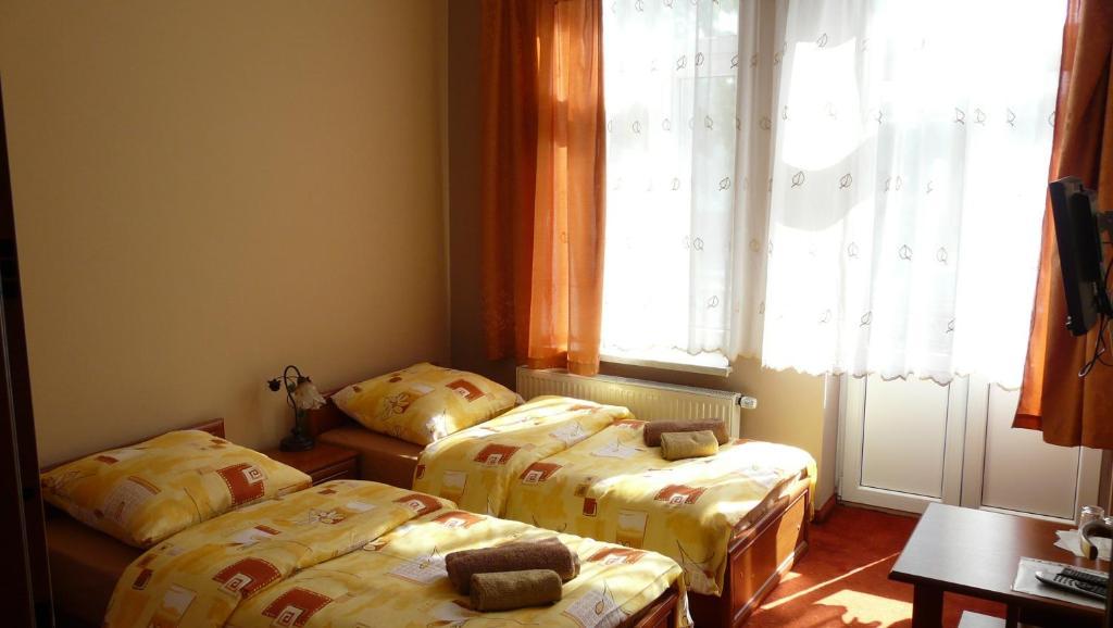 Hotelik Parkowy Legnica Rom bilde