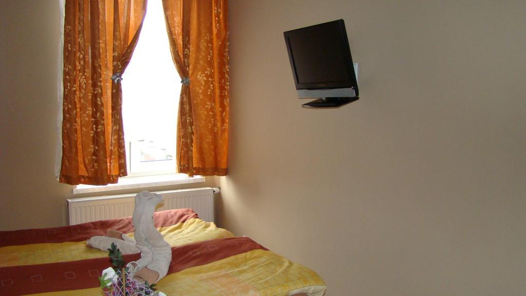 Hotelik Parkowy Legnica Rom bilde